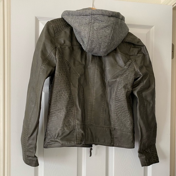 Double layered jacket - Picture 2 of 3